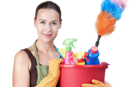 Cleaning team serving homes and flats in the SE8 area