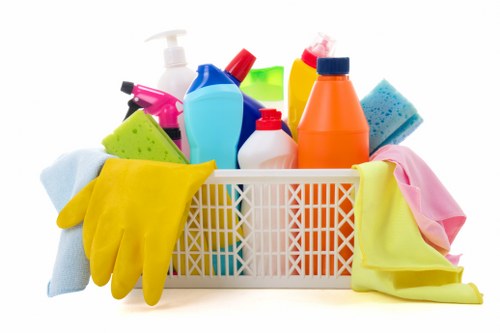 Professional cleaning service for SE8 kitchens and living spaces